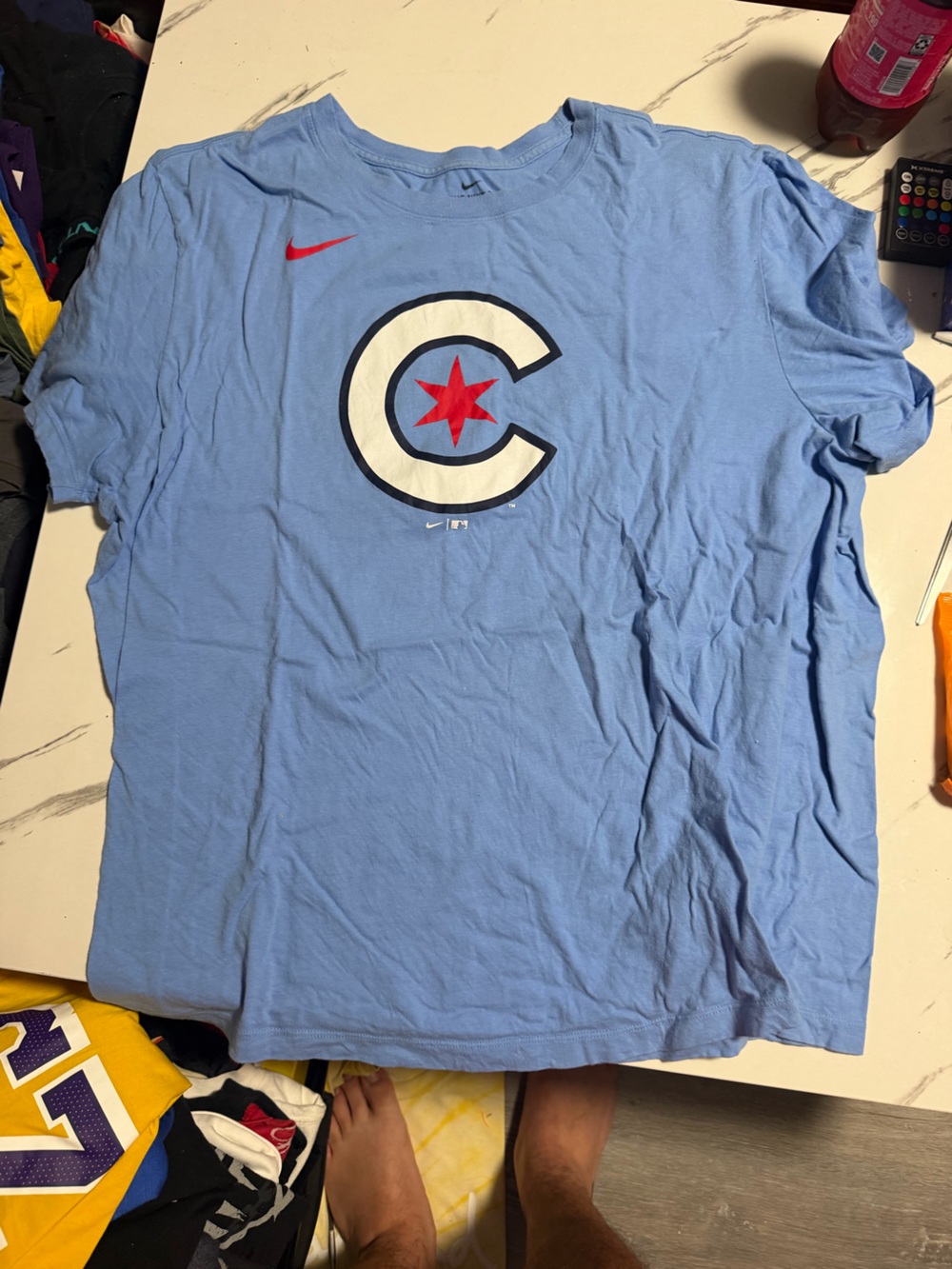 Nike Men’s Light Blue Chicago Cubs City Connect Logo Short Sleeve Tee